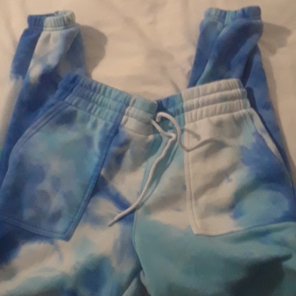 Blue and white tie dye sweatpants